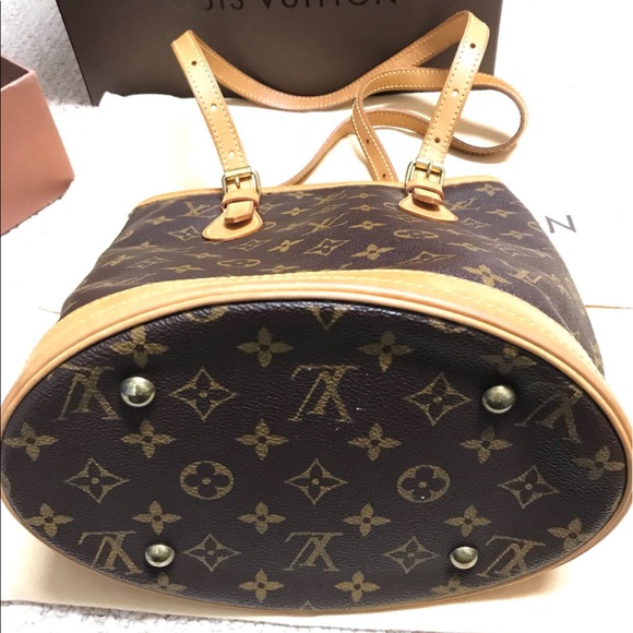 Louis Vuitton bucket bag - Picture 2 of 4